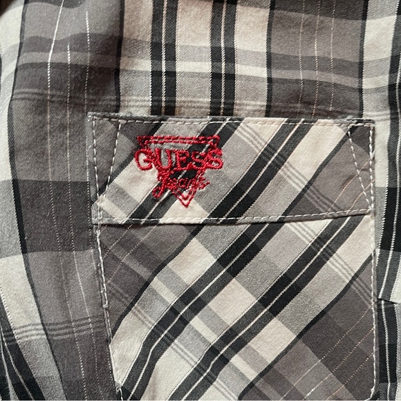 Guess Black Gray Plaid Long Sleeve Shirt Size Medium - Picture 8 of 11